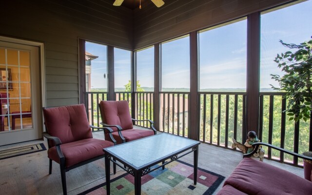 Kyler's Kondo 5 Bedroom Villa
