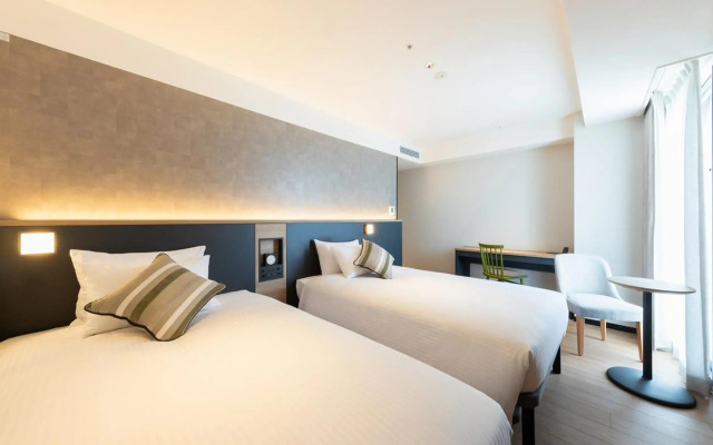 JR-East Hotel Mets Yokohama