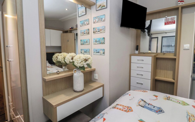 Osprey Court 1