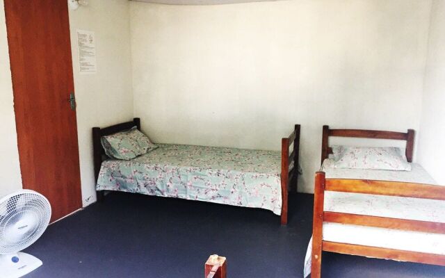 Friends & Hostels