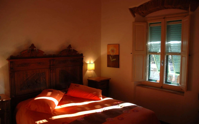 Villa Terme Di Caldana B&B