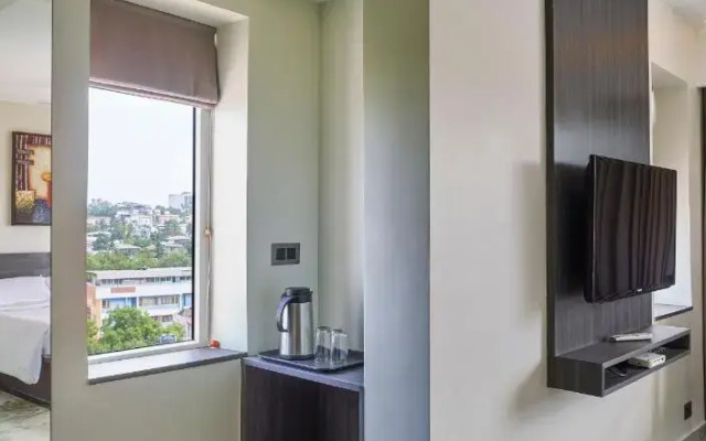 Ariya Nivaas A Vegetarian Hotel