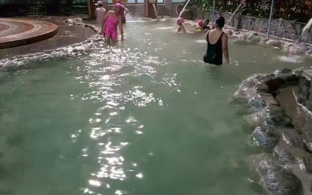 Tsai Tou Hot Spring Hotel