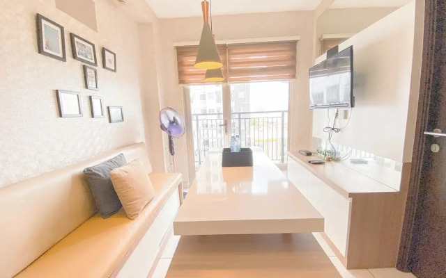 Spacious 3Br At Mekarwangi Square Cibaduyut Apartment