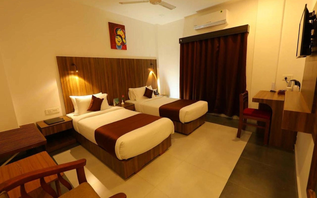 Hotel La Serene Mattannur