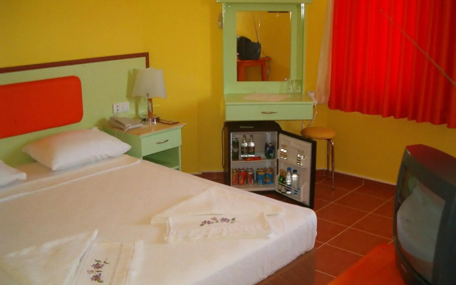 Mandalinn Hotel