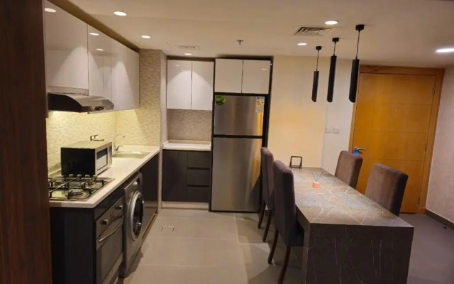 Luxury Studio - Damac Tower Amman