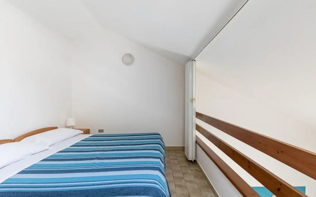 Attractive Apartment in Loano With Garden