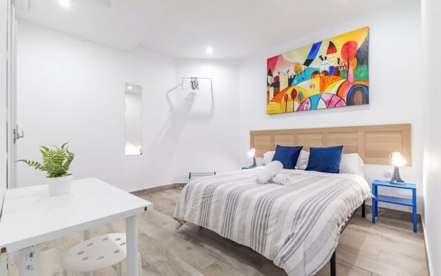 LooP Las Ventas - Adults Only