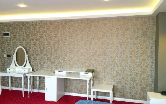 Kadhirga Hotel