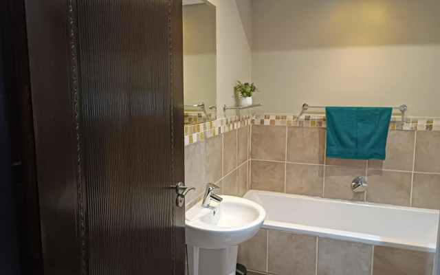 Bains Lodge