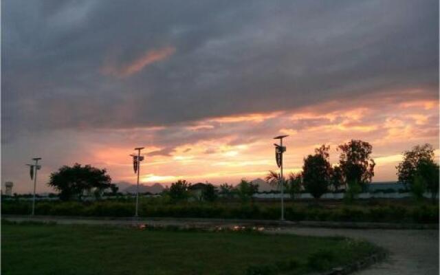 CA.Pariwar Club & Hotel