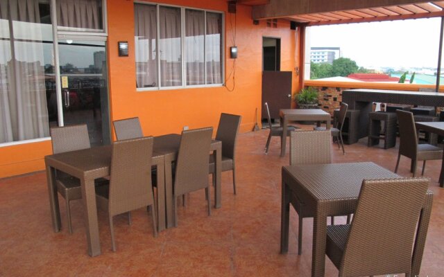 San Remigio Pensionne Suites