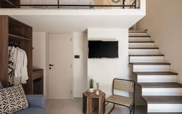 Copal Experience The Port