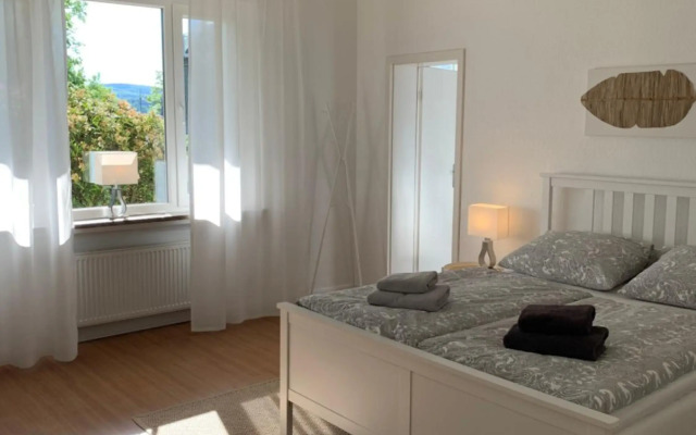 Idyllische Stadtwohnung im Grünen