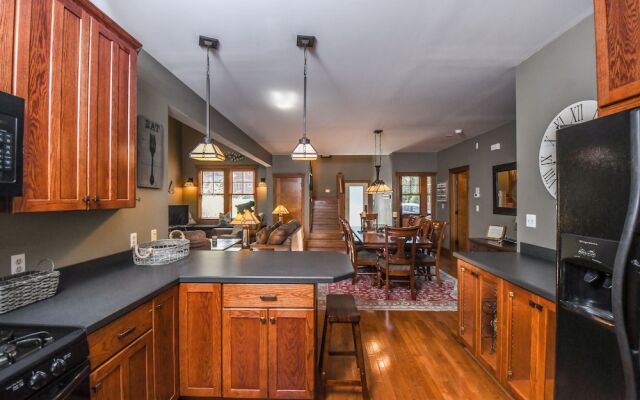 Trailside Tranquility