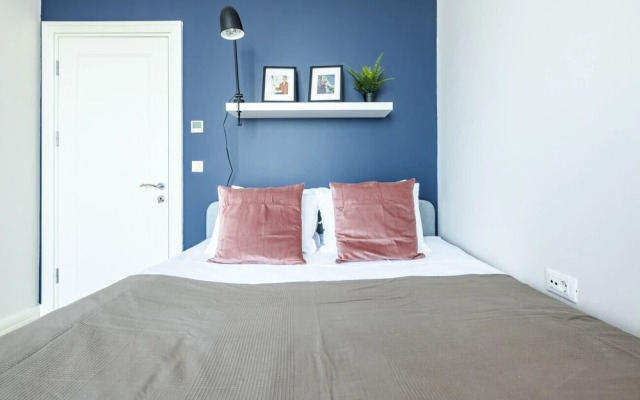 Modern Flat With Balcony Near Uniq Istanbul