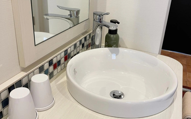 Asta Hotel