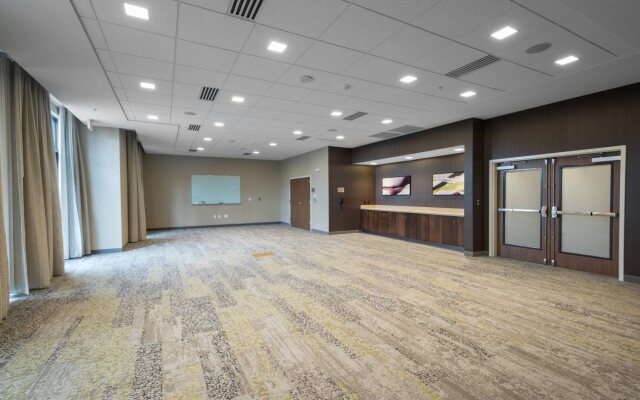 Courtyard Russellville