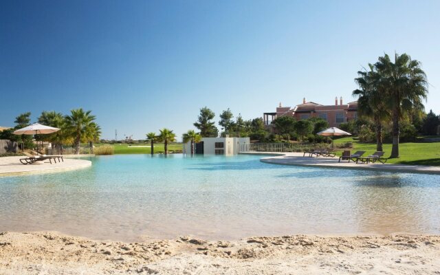 Cascade Resort - Cascade Wellness & Lifestyle Resort / Apartment