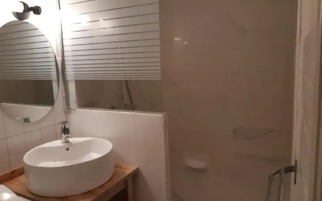 Appartement Brides-les-Bains, 1 pièce, 2 personnes - FR-1-512-117