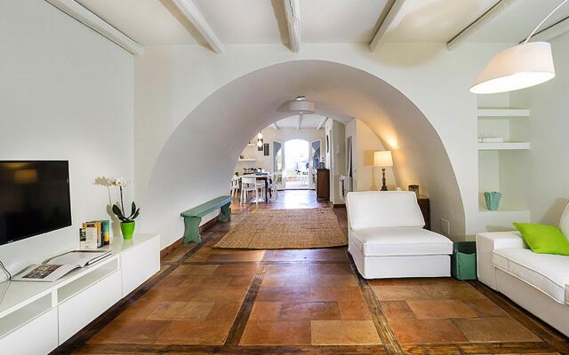 Luxurious Holiday Home in Acireale with Hot Tub