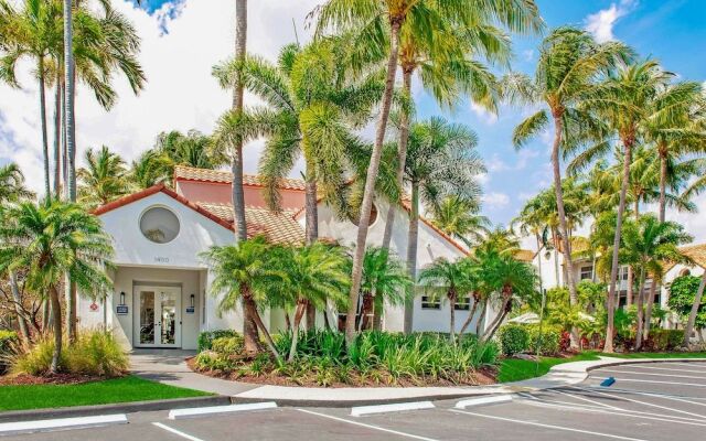 Tucker at Sheridan Ocean Club Fort Lauderdale