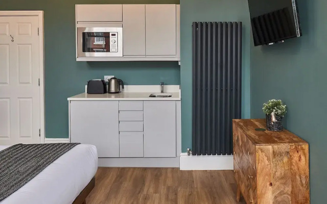 Host Stay The Falkner Quarters II and III