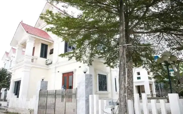 Cua Lo Beach Villa 1
