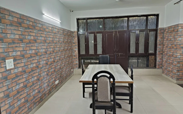 Swastika Homes Near Wave City Center Noida