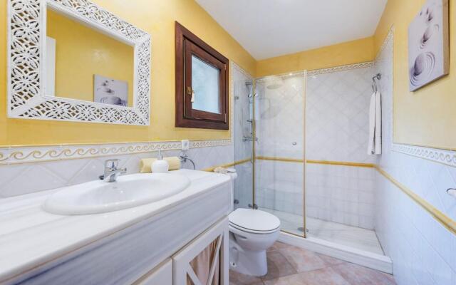 Beautiful Holiday Home In Alcudia With Pool