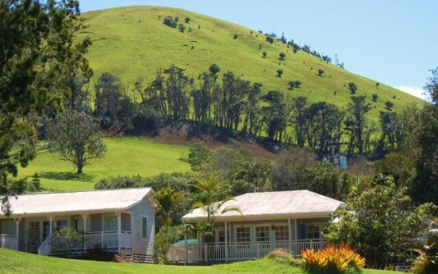 Jacaranda Inn
