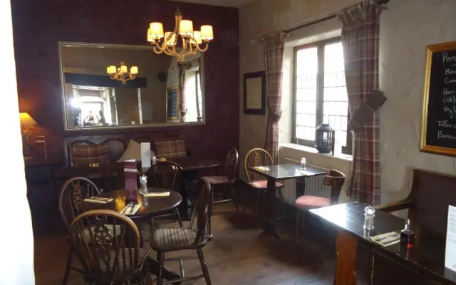 Royal Oak Hotel