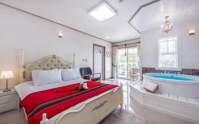 Seonjedo Iris Pension