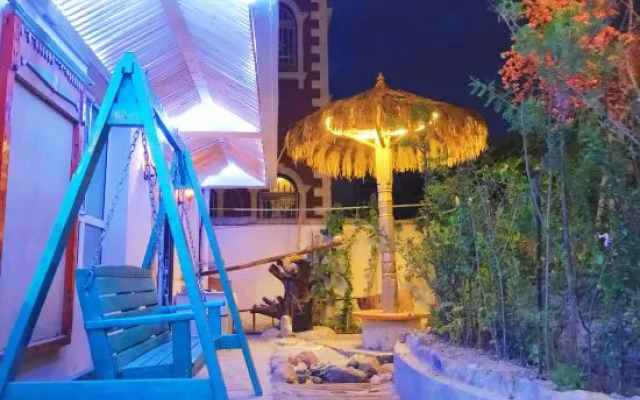 Yining Qingshe Homestay