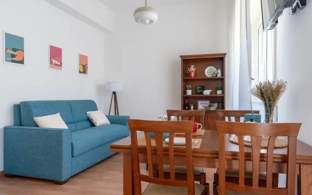 Ierone Apartment With Balcony by Wonderful Italy