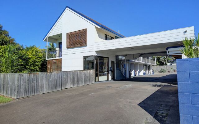 Moffat Beach Motel Caloundra