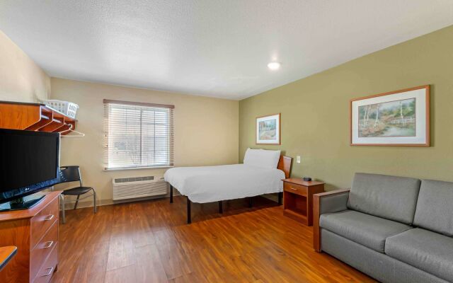 Extended Stay America Select Suites - Cleveland - Mentor