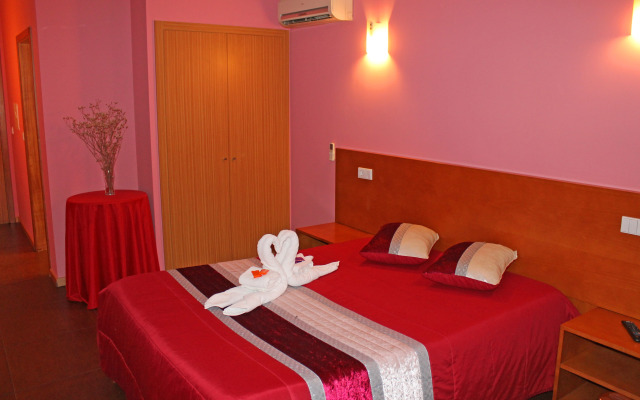 Monte Carlo Love Porto Guesthouse
