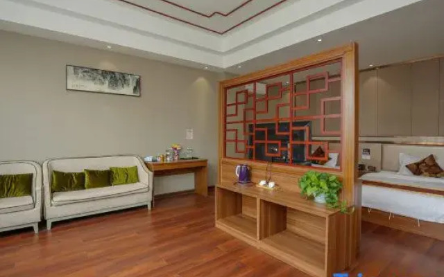 Qingfeng Hetang Hotel