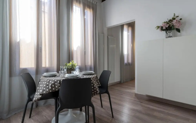 Arsenale Canal View Apartments