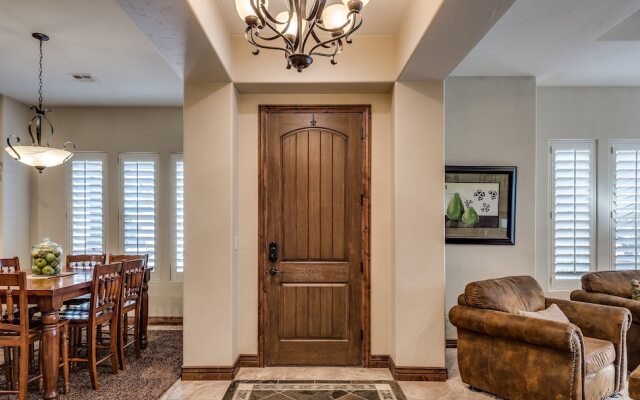 Pebble Beach 3 Bedroom Apts