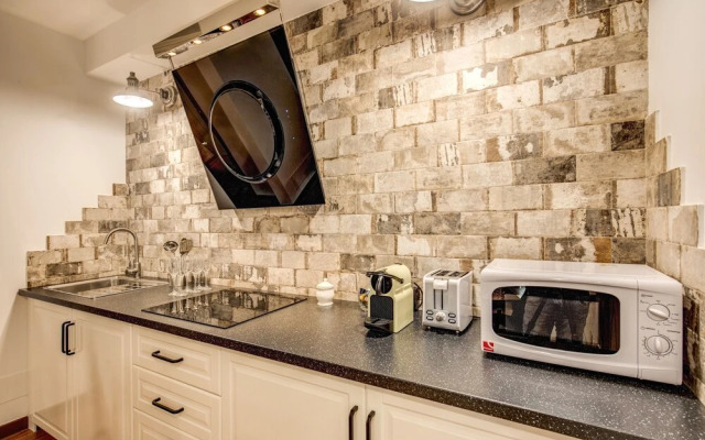 Pantheon Miracle Suite