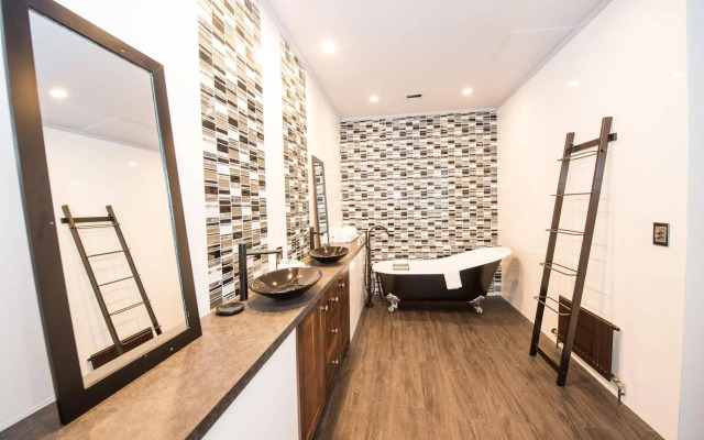 Mt Buller Chalet Hotel & Suites