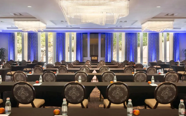 Claremont Resort & Club