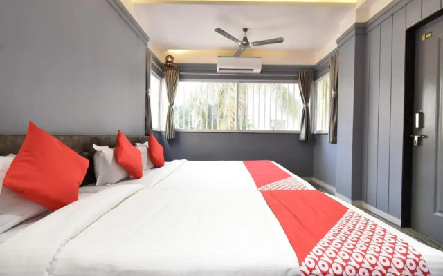 Hotel Ashirwad, Solapur
