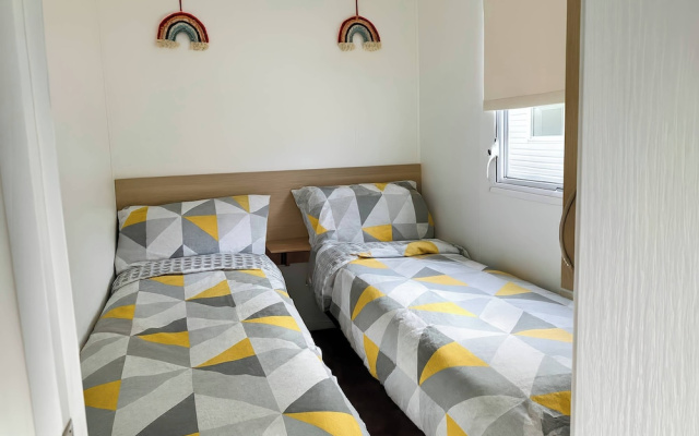 Golden Gate Holiday Centre - Holiday Accommodation 19058