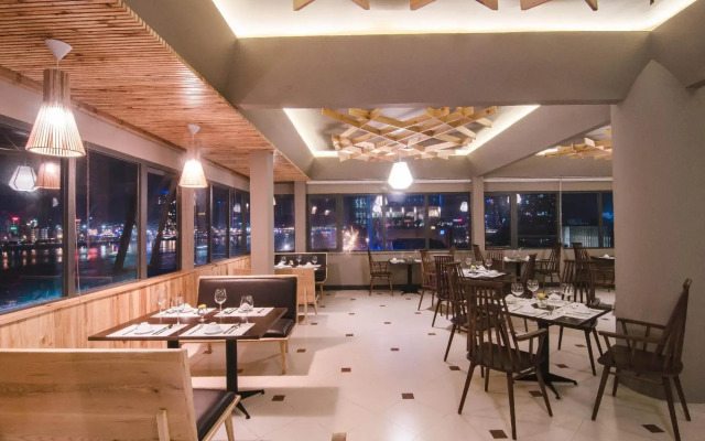 KaKa Hotel Han River