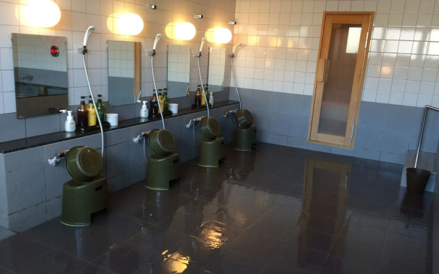 Hotel Crown Hills Takaoka