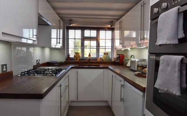 Rose Mullion Cottage